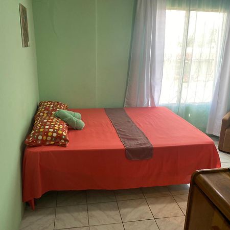 Hostel Casa Marina Puerto Limon Buitenkant foto