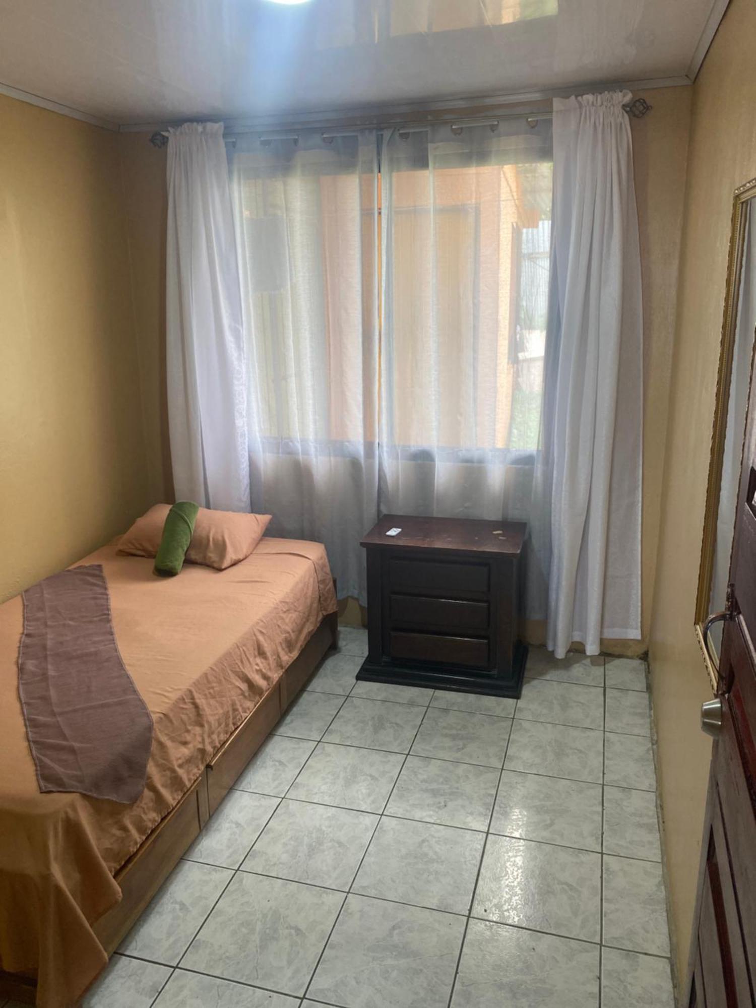 Hostel Casa Marina Puerto Limon Buitenkant foto
