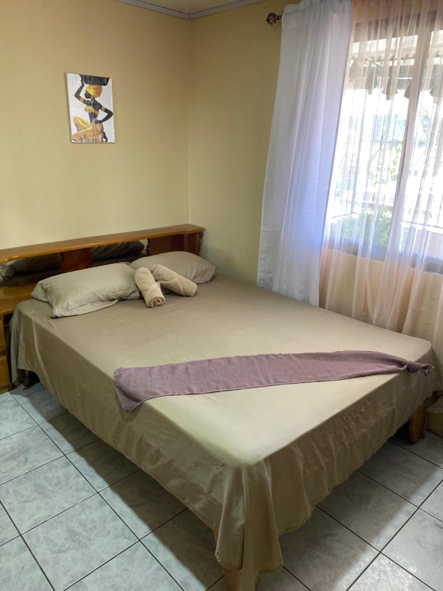 Hostel Casa Marina Puerto Limon Buitenkant foto