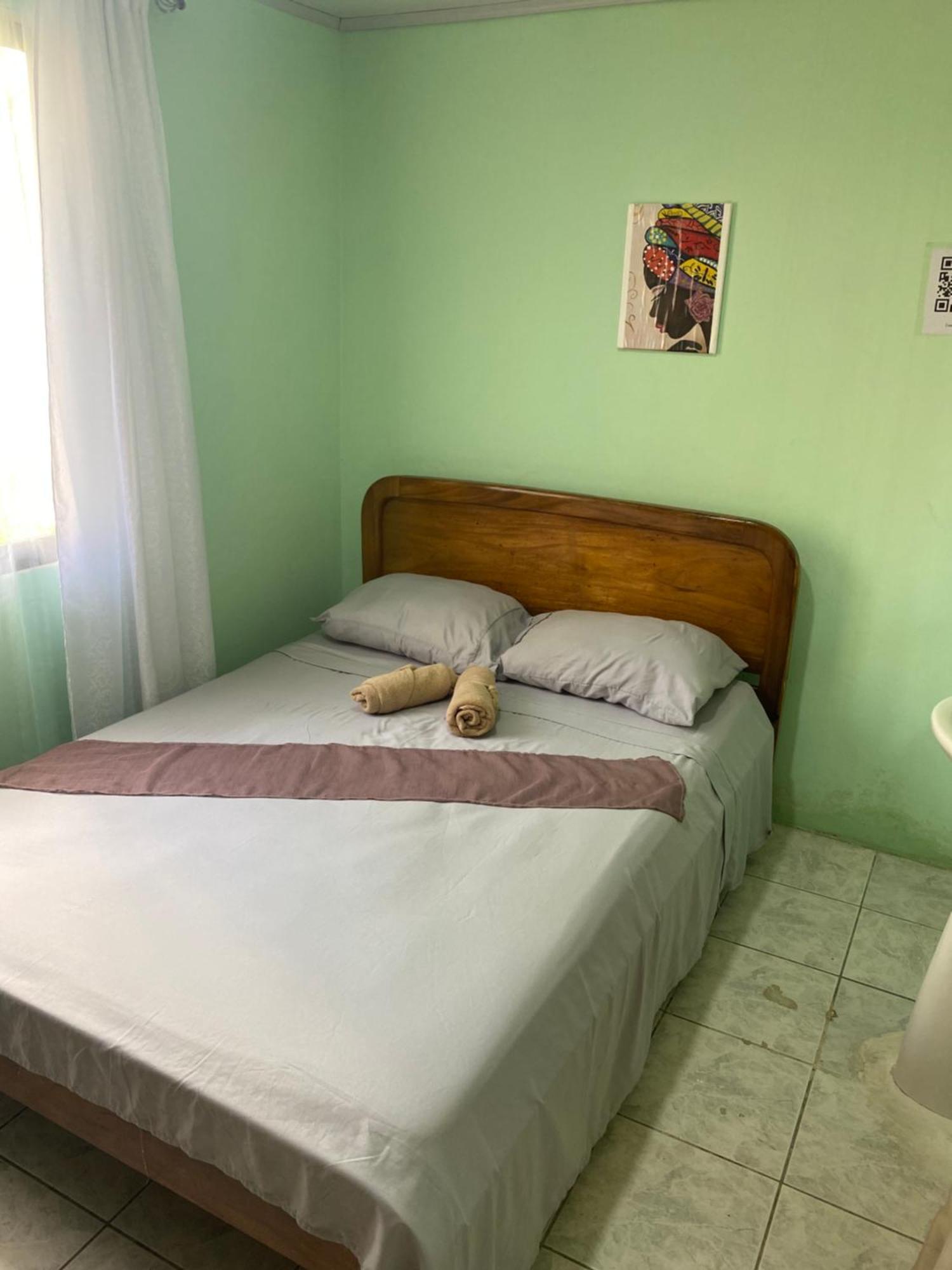 Hostel Casa Marina Puerto Limon Buitenkant foto